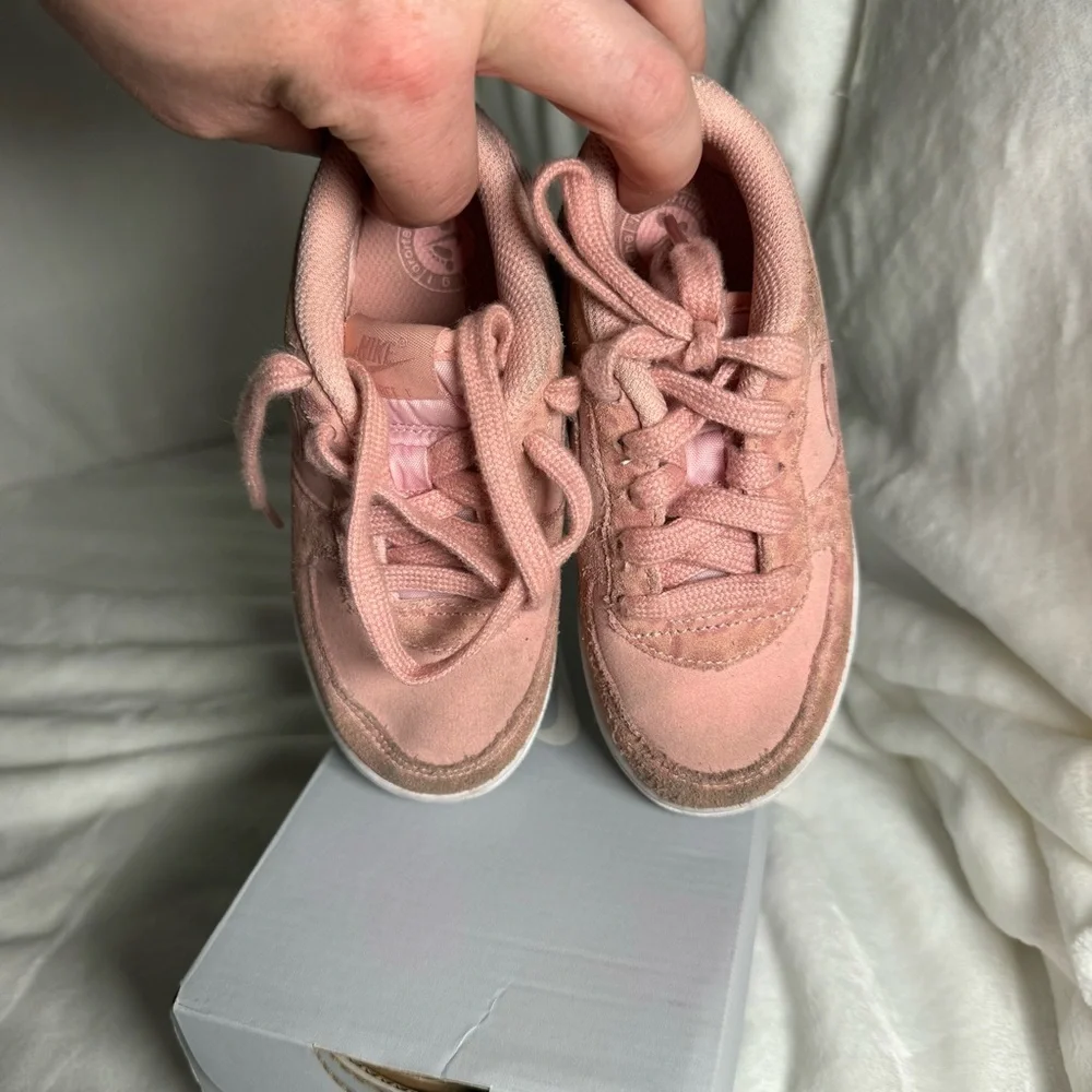 Nike‎ Kids Air Force 1 LV8 Pink Leopard Print Shoes Size 9C AH7530 600
